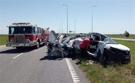 Un hombre resultó ileso tras un impactante choque por alcance en Oliva