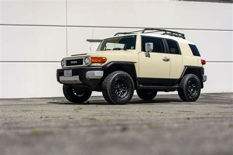 Toyota Fj Cruiser Wheels Custom Rim And Tire Packages