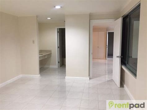 1 Bedroom condo near Makati Medical Center Ayala Avenue #f5386e5f37