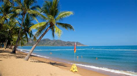 Visit Horseshoe Bay Beach In Queensland Expedia