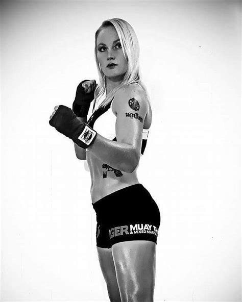 Pin By Mma Watch On S H E V C H E N K O Kick Boxing Girl Mma Women Female Mma Fighters