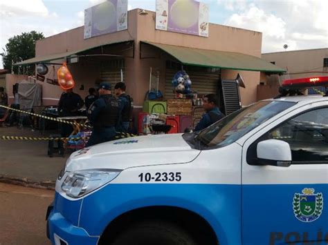 G1 Comerciante é Morto Com Cerca De 20 Tiros Em Campo Grande Diz