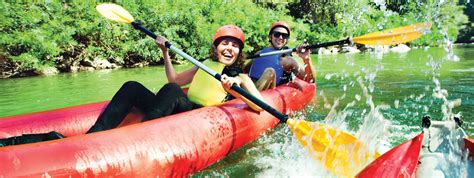 A Ride in a Canoe-Kayak down the River Lez | EasyFrench - France