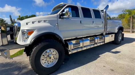 Custom 2015 Ford F650 Extreme 6 Door Supertruck