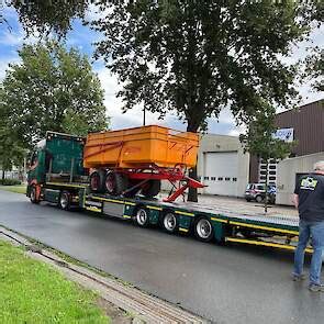 Video Miedema Hst Afgeleverd Door Postma Transport Uit Grijpskerk