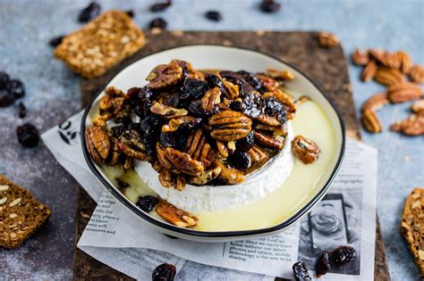 Camembert No Forno Nozes Pec E Arandos Healthy Bites