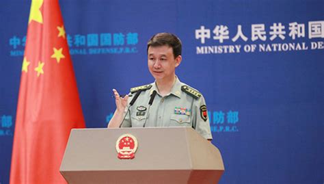 国防部就美售台武器发表谈话：敦促美方立即撤销计划界面新闻 · 中国