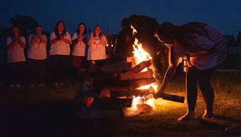 FAQ – The Firewalk Experience