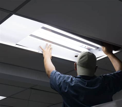 convert fluorescent lighting  led  quick  easy guide