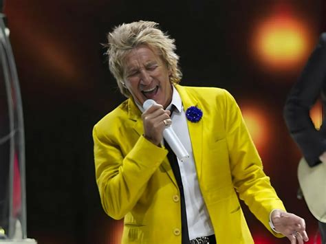 The Band Rod Stewart Never Liked Touring With