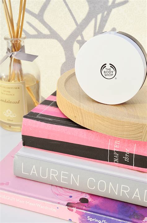 The Body Shop Fresh Nude Cushion Foundation ByAranka Nl