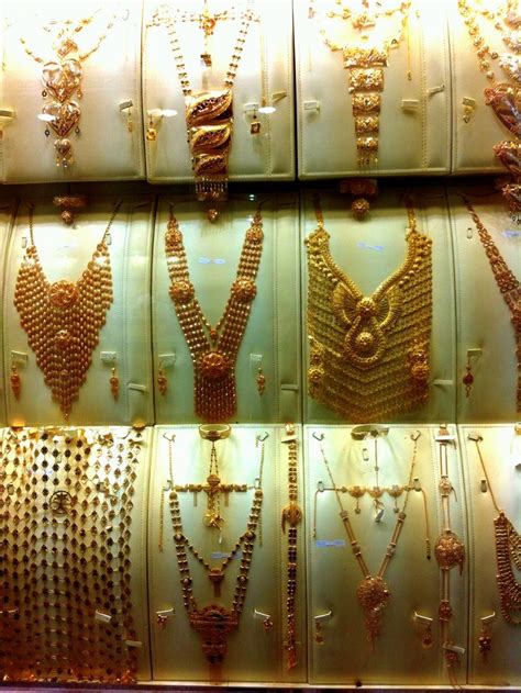 Visit To A Gold Shop In Saudi Arabia Beautiful Saudi Arabia