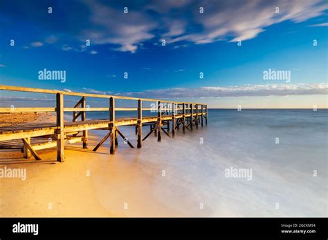mornington peninsula point king  res stock photography  images alamy