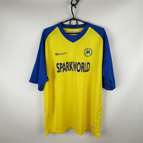 Torquay United 2005-06 Kits