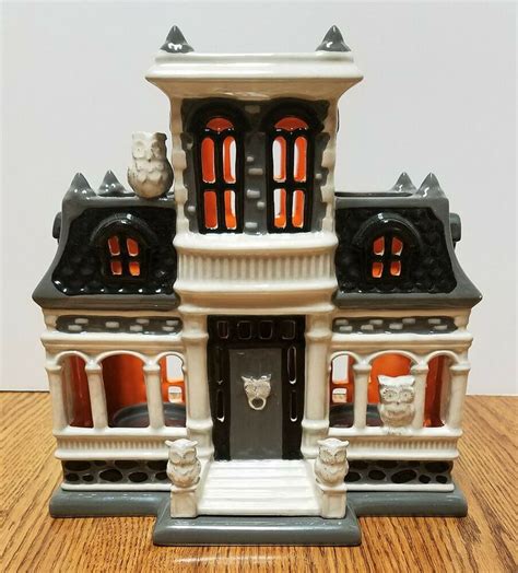 Bath Body Works Tier Votive Haunted House Luminary Ceramic Mansion