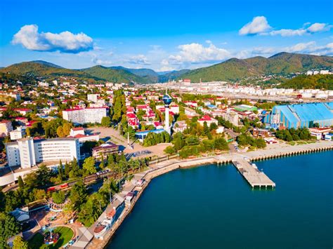 Что посмотреть в Туапсе: главные достопримечательности и кафе города