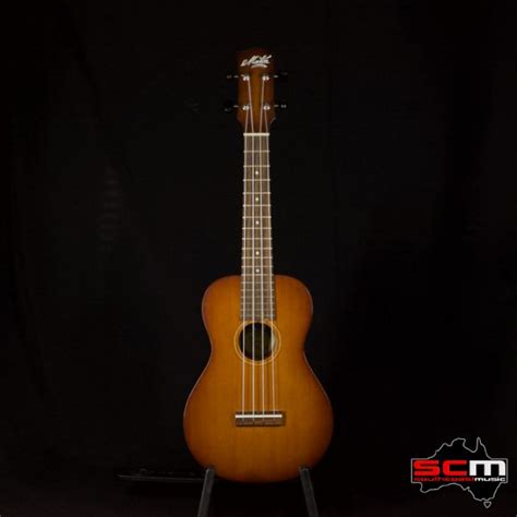 MATON CON-CED-BURST Concert Size Solid Cedar Acoustic Ukulele ...