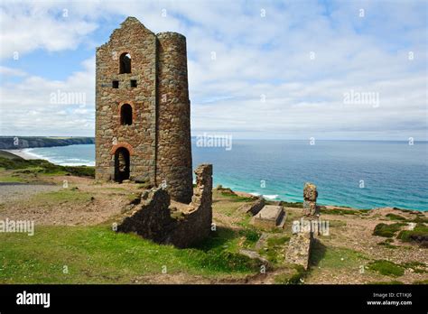 wheal coates engine house st agnes north coast cornwall england stock