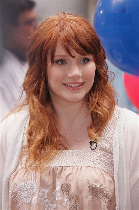 Bryce Dallas Howard Hot Bikini Pictures Sexy Babe Of The Twilight Saga