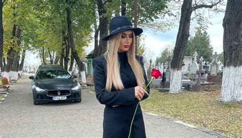 Playsport Anamaria Prodan Videoclip Macabru A Ngropat Iubirea