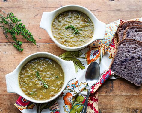 Easy Vegan Split Pea Soup - Evesfit