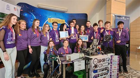 Echipa de robotică RO2D2 ne reprezintă în SUA la Campionatul Mondial