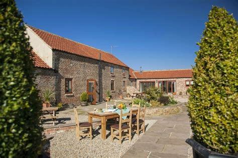 Yorkshire Cottages - Acacia Cottages