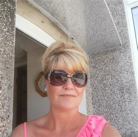 Enticing Elizabeth Is 62 Older Women For Sex In Solihull Sex With