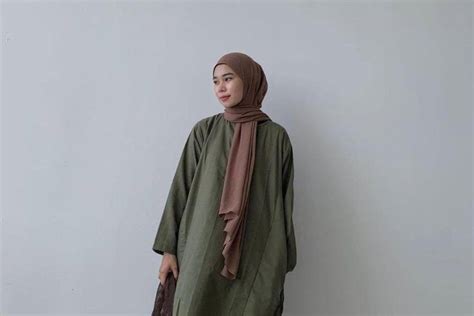 warna  cocok  hijau army simpel  elegan popbelacom