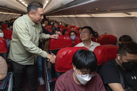 AirAsia Catat Muatan 100 Untuk Penerbangan Tambahan Istimewa Pada