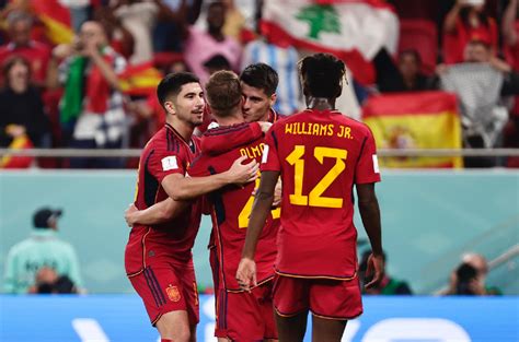 World Cup Nico Williams Features For Spain In Mauling Of