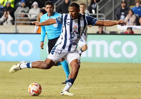 Pachuca De México Golea Y Clasifica A Cuartos De Final En Copa De