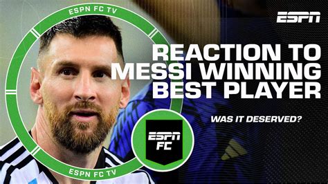 Lionel Messi Wins The Best Fifa Men S Player Lionel Messi