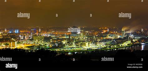 Chemiepark Fotos Und Bildmaterial In Hoher Auflösung Alamy