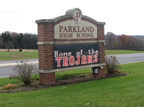 Parkland High School principal resigns after 19 years with district ...