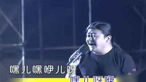 刘欢现场版再现水浒传主题曲《好汉歌》全场大合唱，经典无人超越！腾讯视频