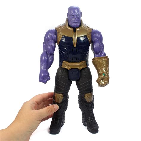 Boneco Do Thanos Manopla Titan Hero Vingadores Ultimato Som E