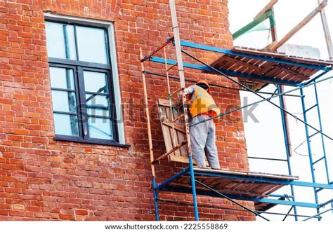 5 Masonry Scaffolding Set Up On A Building Images, Stock Photos ...