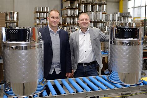Speidel stainless steel tanks