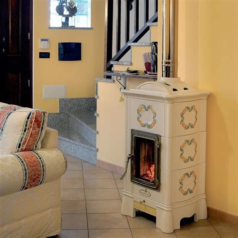 Wood Heating Stove Onda La Castellamonte Stufe Di Ceramica