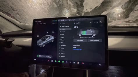 Watch Deep Frozen Tesla Model 3 Plug Into Supercharger At 14 Degrees