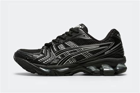 Oto ASICS Gel Kayano 14 w czarno srebrnej odsłonie