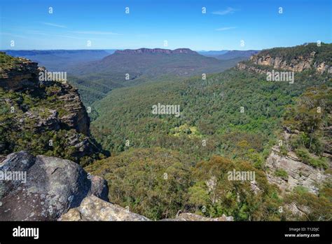 Hiking The Prince Henry Cliff Walk Blue Mountains National Park