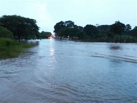 G1 Rodovia Estadual é Interditada Após Chuvas Em Ouro Preto Do Oeste