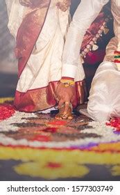 South Indian Wedding Ritual Saptapadi Groom Stock Photo 1577303749 | Shutterstock