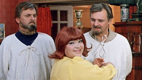 Фильм «Иван Васильевич меняет профессию» 1973: актеры, время выхода и ...