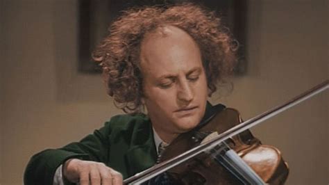 El Lado Oscuro De Larry Fine Del Xito En Los Tres Chiflados A Morir