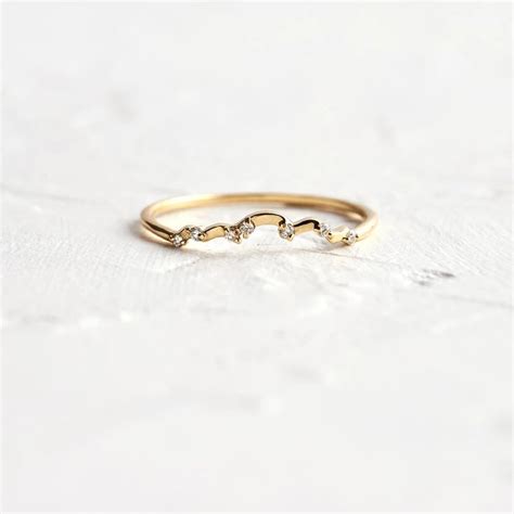 Pin By Nanna Larsen On Bryllup Dainty Diamond Band Pretty Engagement