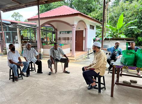 Asnaf Di Kampung Bendang Dalam Terima Sumbangan Berita Parti Islam Se