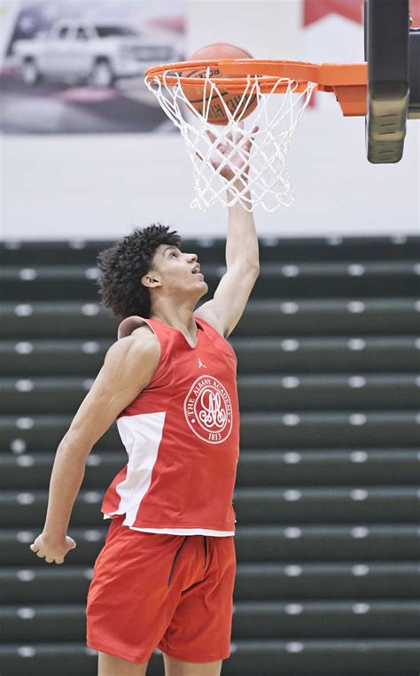 UConn’s first two 2020 recruits fit the bill of athleticism, toughness